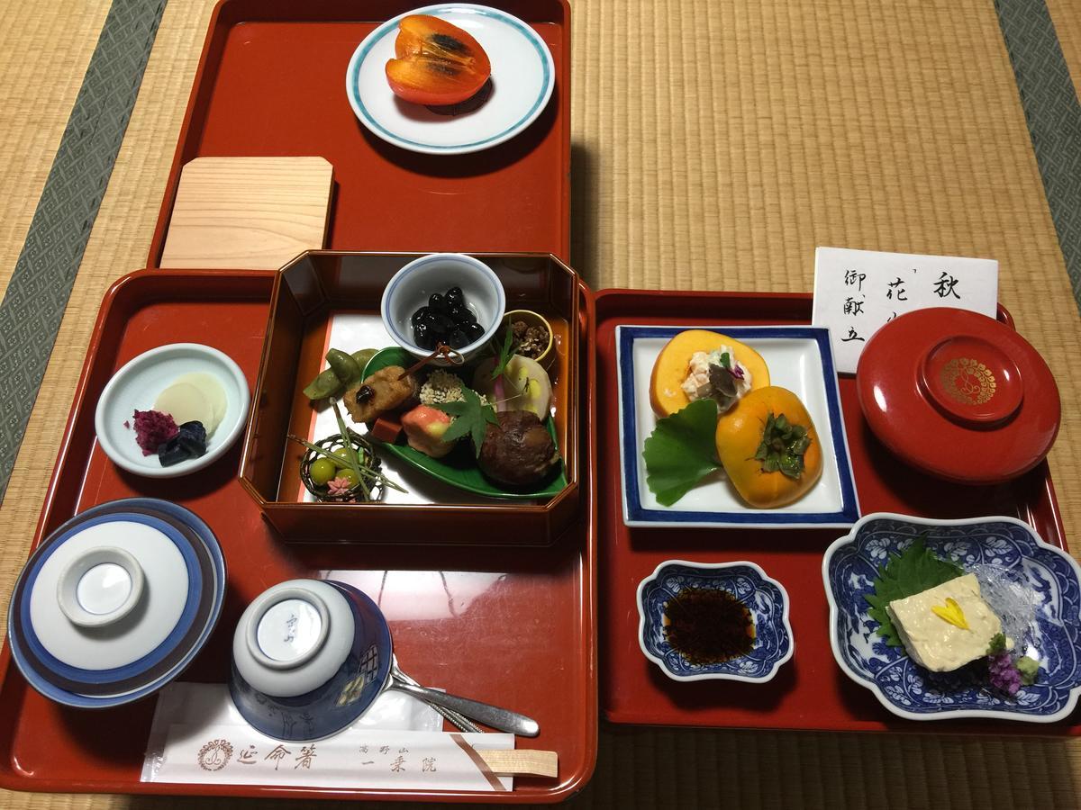 Sakuraya-Inn Osaka Buitenkant foto